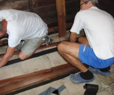 Settembre 2018 nuova pavimentazione casetta
